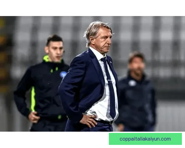 卡利亚里主帅风格逐渐显现，球队表现值得关注与期待